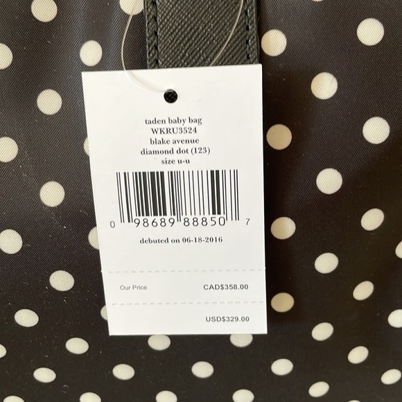Kate Spade Big Tote! Polka dot pattern and nylon material w long crossbody strap - Picture 3 of 6